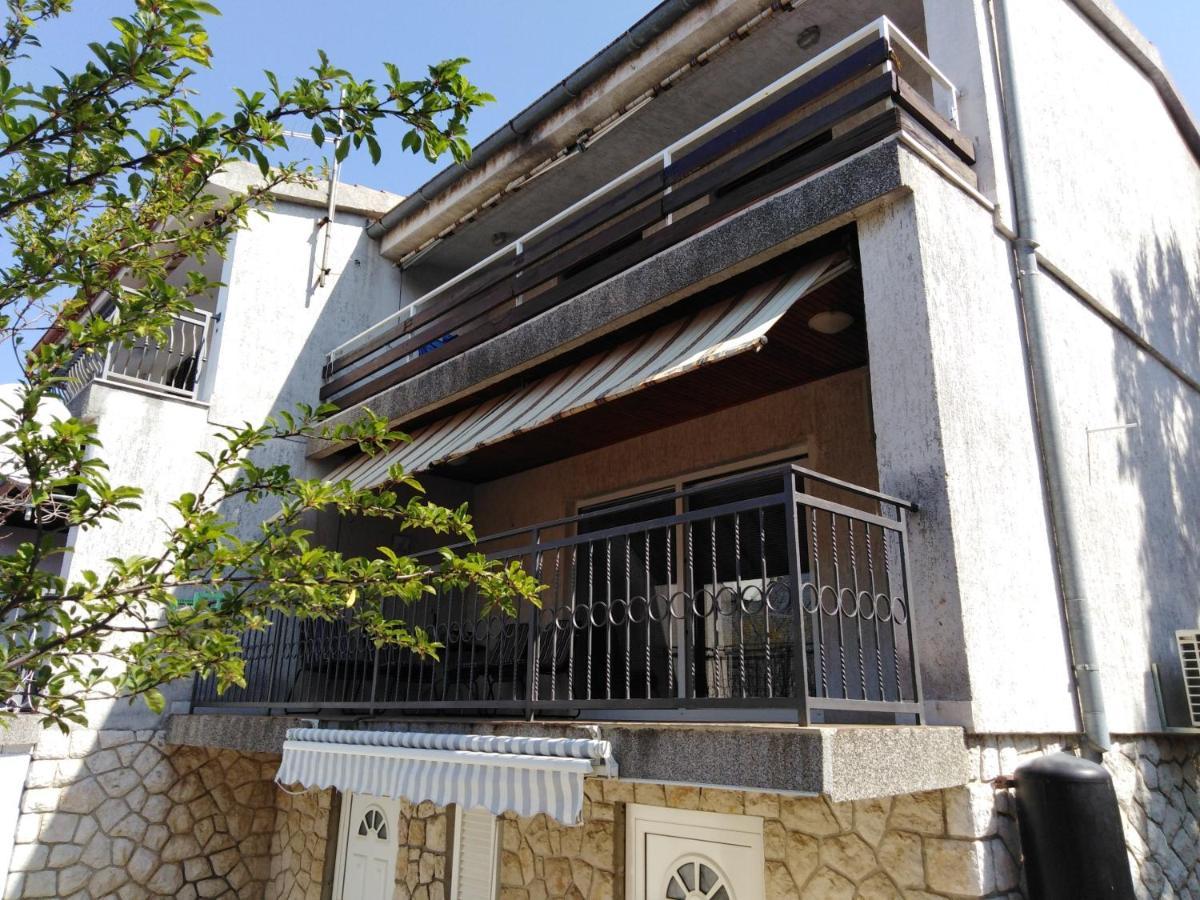 Apartman Mimi Klenovica Esterno foto